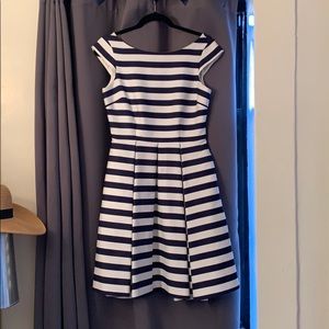 Kate Spade Striped Dress (WITH POCKETS)